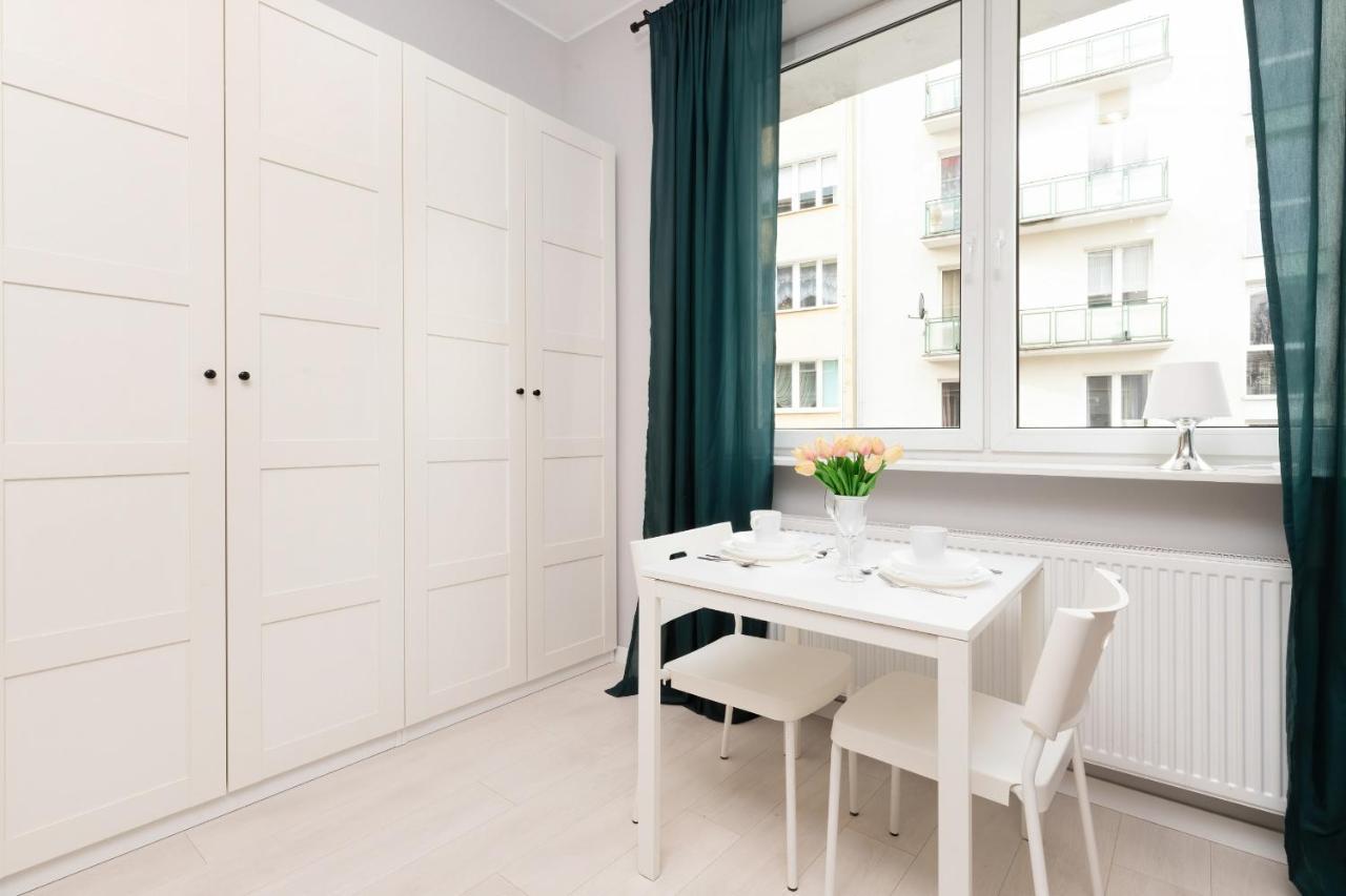 Apartments Gdynia Abrahama By Noclegi Renters Esterno foto